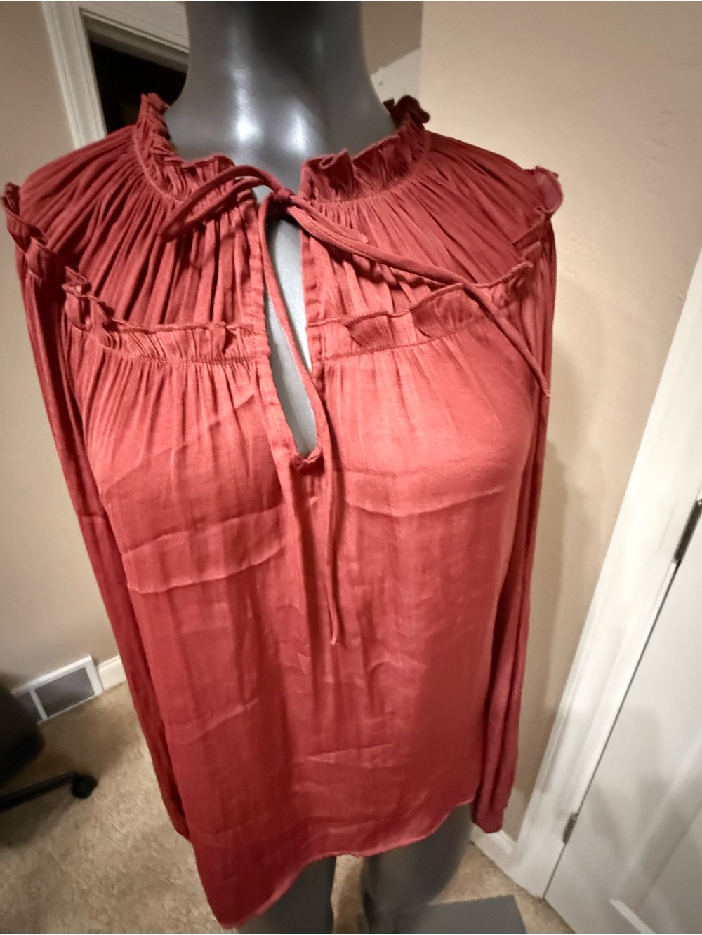 Women's Rust Long-Sleeve Peasant Blouse